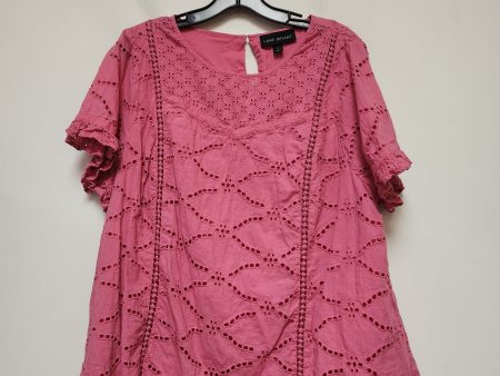 Top Short Sleeve By Lane Bryant In Pink, Size: Xl Online Sale