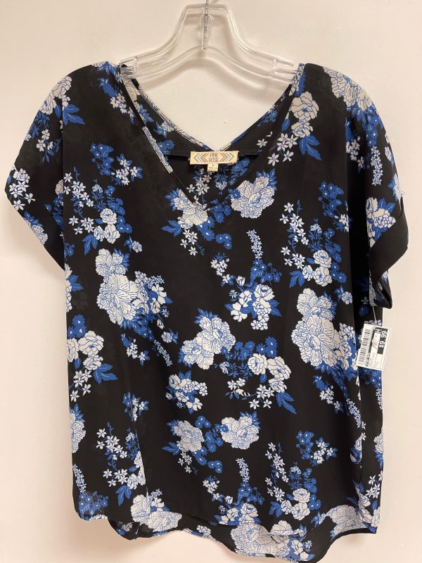 Black & Blue Top Short Sleeve Pink Rose, Size L on Sale