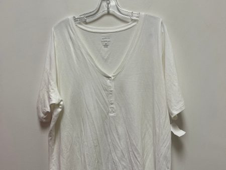 White Top Short Sleeve Banana Republic, Size 2x For Sale