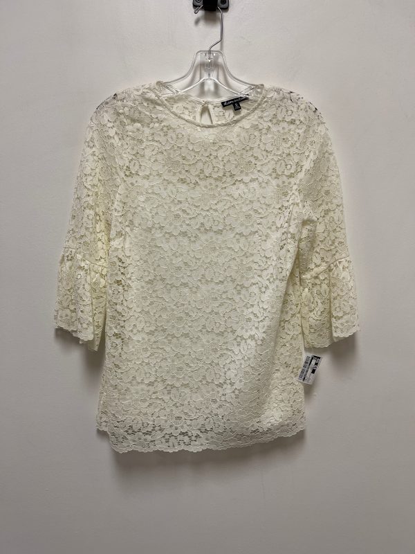 Cream Top Short Sleeve Clothes Mentor, Size S For Cheap