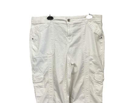 Capris By Style And Company In White, Size: 16 Sale