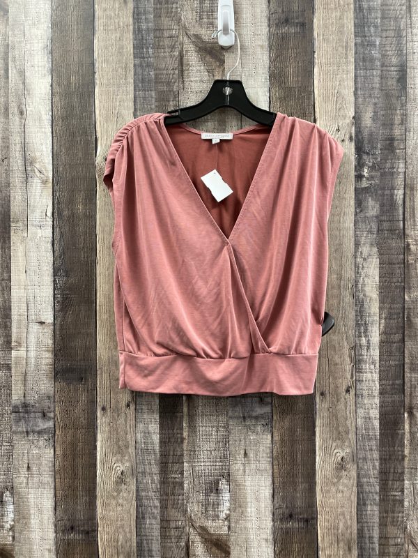 Pink Top Short Sleeve Green Envelope, Size M Cheap