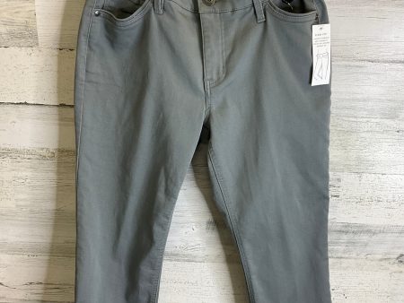 Grey Capris Liz Claiborne, Size 8 Cheap