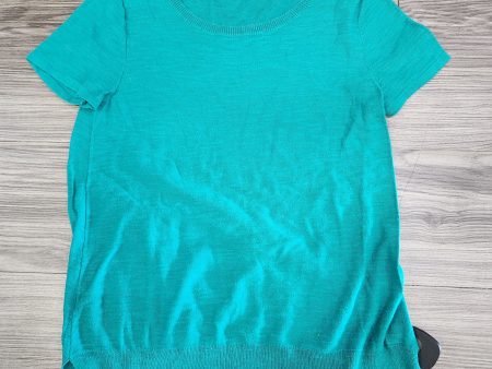 Aqua Top Short Sleeve Loft, Size S For Sale